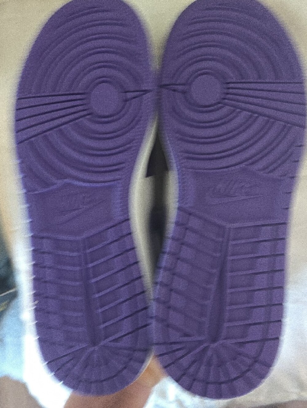 Air Jordan 1 Low GS Court Purple / Amethyst 6 Youth/womens 7.5 NeW - Picture 6 of 8
